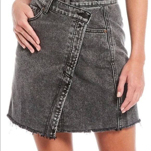 Free People Dresses & Skirts - Free People Parker Black Wash Women’s Wrap Denim Mini Skirt Sz 27 / Sz 4